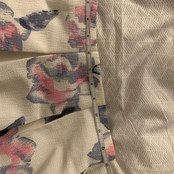 TOBI Pleated Floral Skirt - Picture 4 of 4